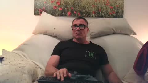 Snapshot of sexurbation chatting on May 27, 2026, 9:12 pm Sexurbation online show from May 27, 2026, 9:12 pm