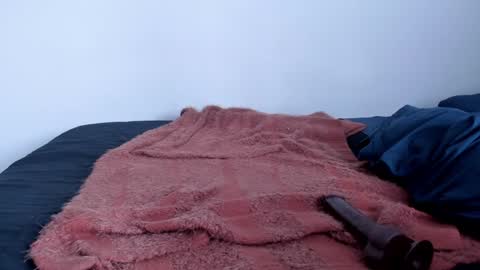 Jax and Lu online show from December 10, 2024, 4:06 pm