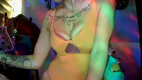 Leeah CloudZzz online show from September 18, 2025, 11:34 am