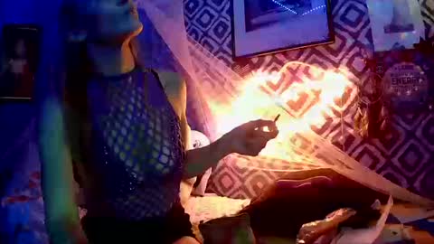 Leeah CloudZzz online show from October 16, 2025, 7:59 pm