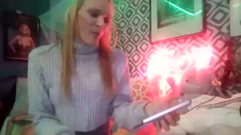 Leeah CloudZzz online show from October 20, 2025, 2:34 am