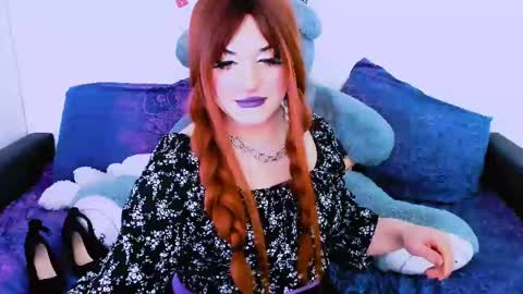 sexxx_queen online show from February 28, 2025, 9:01 pm