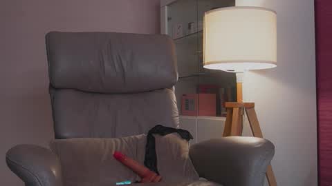 Hannah Monica Annie Andrea Eva Lina online show from September 26, 2025, 8:02 pm