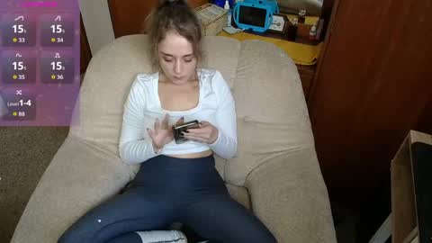 Snapshot of sexxxycrystali chatting on June 1, 2026, 12:07 pm sexxxycrystali online show from June 1, 2026, 12:07 pm
