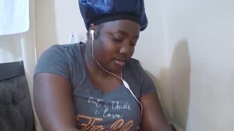 sexxy_bree online show from October 3, 2025, 8:50 pm