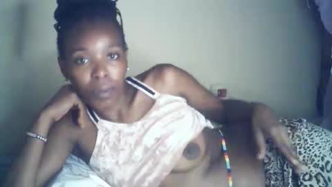 Snapshot of sexxy_curvy23 chatting on May 16, 2026, 2:19 am sexxy_curvy23 online show from May 16, 2026, 2:19 am