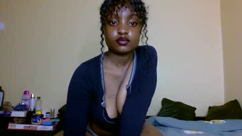 sexxy_daisyy online show from October 17, 2025, 5:37 pm