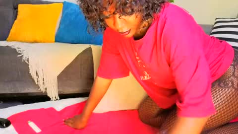 Snapshot of sexxy_mariana chatting on July 16, 2026, 5:24 am sexxy mariana online show from July 16, 2026, 5:24 am