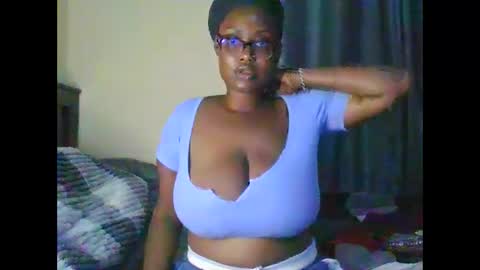 Snapshot of sexxy_mish chatting on June 10, 2026, 7:02 pm sexxy_mish online show from June 10, 2026, 7:02 pm