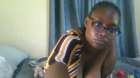 Snapshot of sexxy_mish chatting on July 7, 2026, 7:23 am sexxy_mish online show from July 7, 2026, 7:23 am