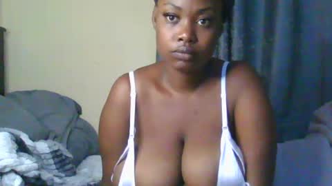 Snapshot of sexxy_mish chatting on August 1, 2026, 4:56 am sexxy_mish online show from August 1, 2026, 4:56 am