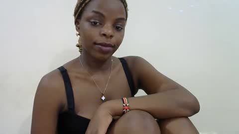 sexxy_montana online show from November 3, 2025, 8:37 am