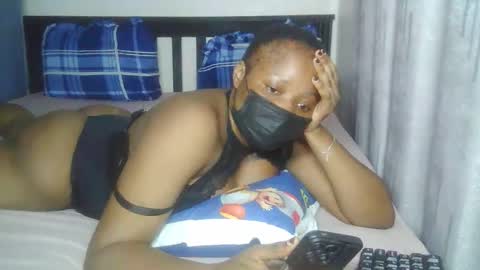 sexxybooty254 online show from April 30, 2026, 5:03 am