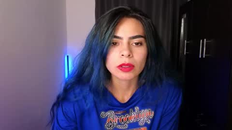  Angie   online show from September 12, 2025, 11:37 pm