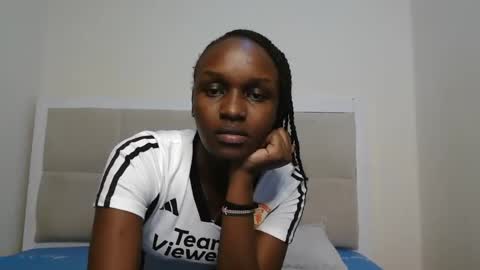 maya online show from October 19, 2025, 5:02 pm