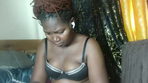 sexxypritty online show from March 12, 2026, 6:41 am