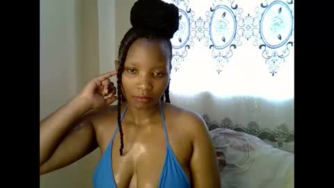 Sexxyqueens online show from November 12, 2025, 6:25 am