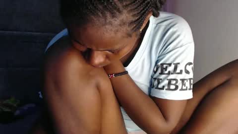 sexxywide ebony online show from October 31, 2025, 10:16 am