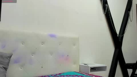 sexy78michell online show from February 7, 2025, 3:55 am