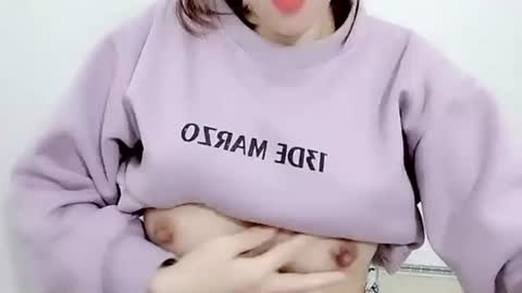 Snapshot of sexy8685 chatting on December 22, 2025, 2:30 am sexy8685 online show from December 22, 2025, 2:30 am