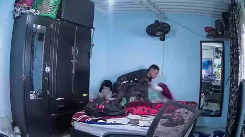 Sebastian online show from April 5, 2026, 1:52 pm