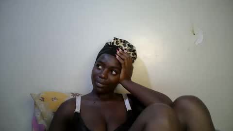 sexy_alia1 online show from February 14, 2026, 2:58 pm