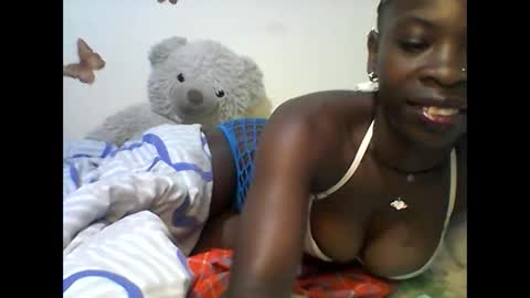 Snapshot of sexy_annbel chatting on November 28, 2025, 2:36 am Ann online show from November 28, 2025, 2:36 am