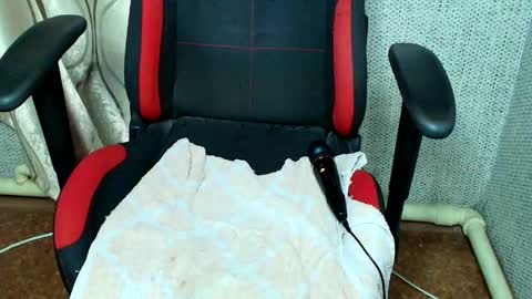 Jessica  Face only in pvt or in snapchat Dont ask more.... online show from February 26, 2026, 11:26 pm