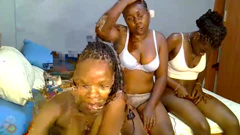 sexy_avril1 online show from March 9, 2025, 11:14 am