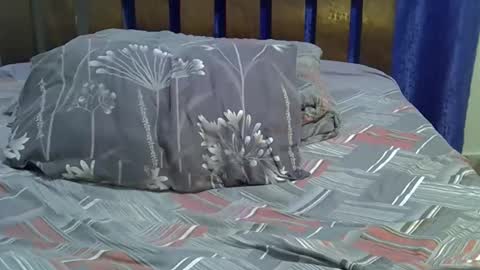 squirt lola online show from January 18, 2026, 9:35 am