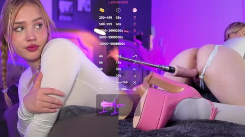 Lina online show from January 30, 2025, 5:39 pm