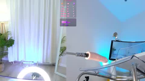 Lina online show from November 15, 2025, 11:54 pm