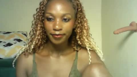 sexy_chocoy05 online show from February 13, 2026, 9:33 pm