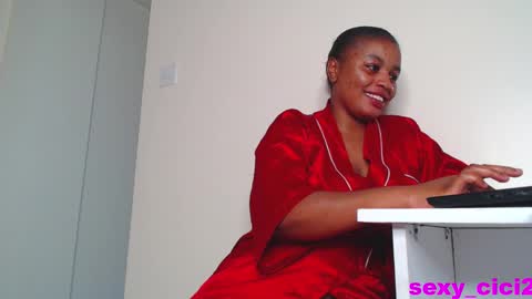 foxxy sweets online show from February 27, 2025, 2:32 pm