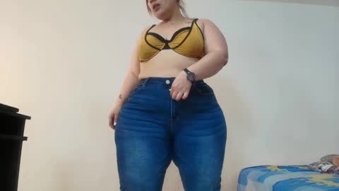 karla           instagram  online show from December 19, 2024, 11:03 pm