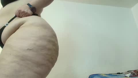 karla           instagram  online show from December 20, 2024, 4:46 pm