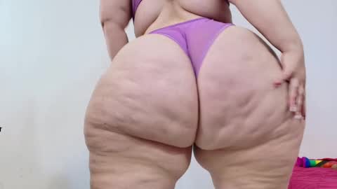 karla           instagram  online show from February 27, 2025, 6:53 pm