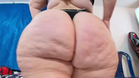 karla           instagram  online show from April 21, 2026, 4:56 pm