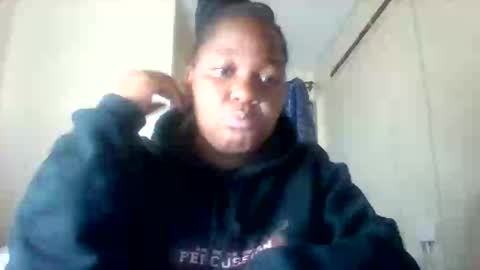 Nesh online show from May 5, 2026, 8:28 pm