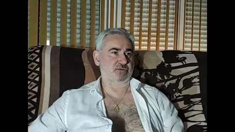 Antonio online show from May 15, 2026, 12:23 pm
