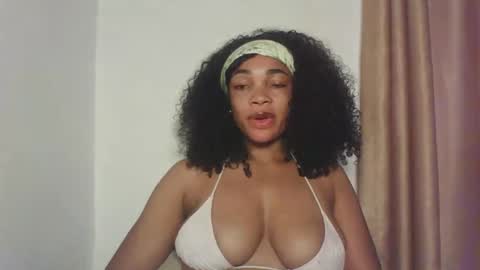 Sexy kitty881 online show from September 30, 2025, 2:33 pm