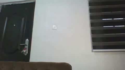 Sexy kitty881 online show from January 9, 2026, 2:42 pm