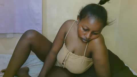 sexy_latasha online show from December 2, 2025, 8:41 am