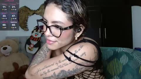 Snapshot of sexy_lia_latina chatting on February 2, 2025, 3:32 am Celeste online show from February 2, 2025, 3:32 am