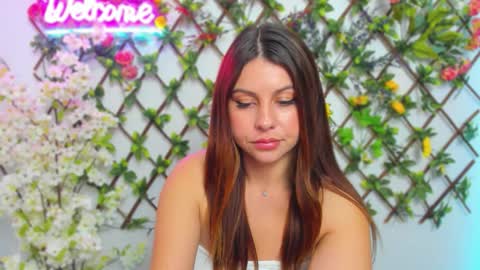 Snapshot of sexy_lily20 chatting on October 27, 2025, 3:49 pm Lily online show from October 27, 2025, 3:49 pm