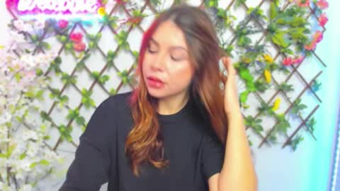 Snapshot of sexy_lily20 chatting on November 16, 2025, 11:54 pm Lily online show from November 16, 2025, 11:54 pm