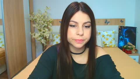 Snapshot of sexy_lily20 chatting on July 5, 2026, 4:07 am Lily online show from July 5, 2026, 4:07 am