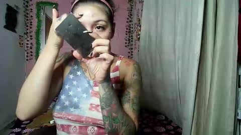 sexy lolas online show from December 20, 2025, 4:41 am