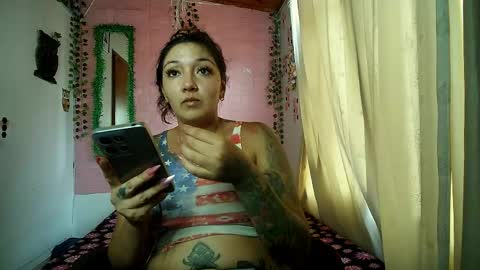 sexy lolas online show from April 21, 2026, 10:01 pm