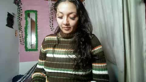 sexy lolas online show from May 22, 2026, 6:31 am